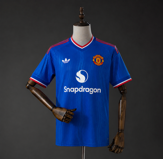 Manchester United - Extérieur  (26/27)